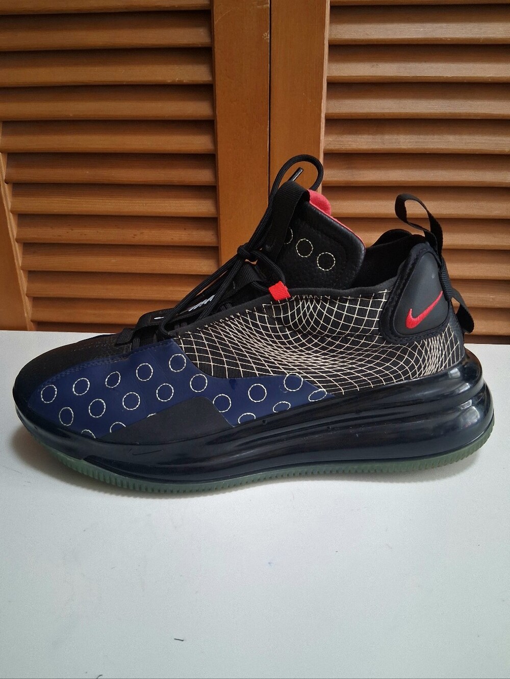 NIKE AIR MAX 720 WAVES Blue Void/Red Orbit-Black Men's Sneaker * Size: 9.5